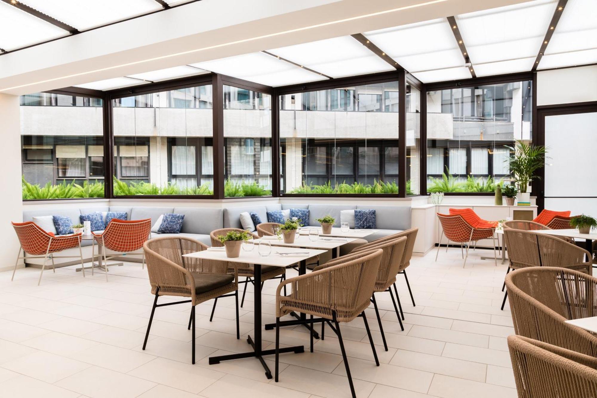 Le Meridien Visconti Рим Екстериор снимка