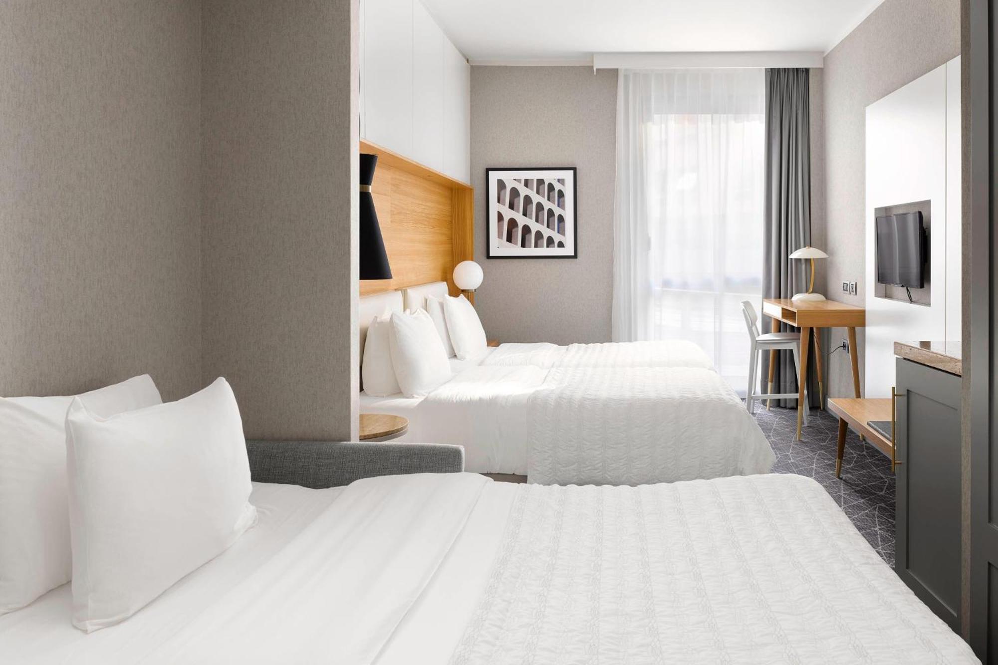 Le Meridien Visconti Рим Екстериор снимка