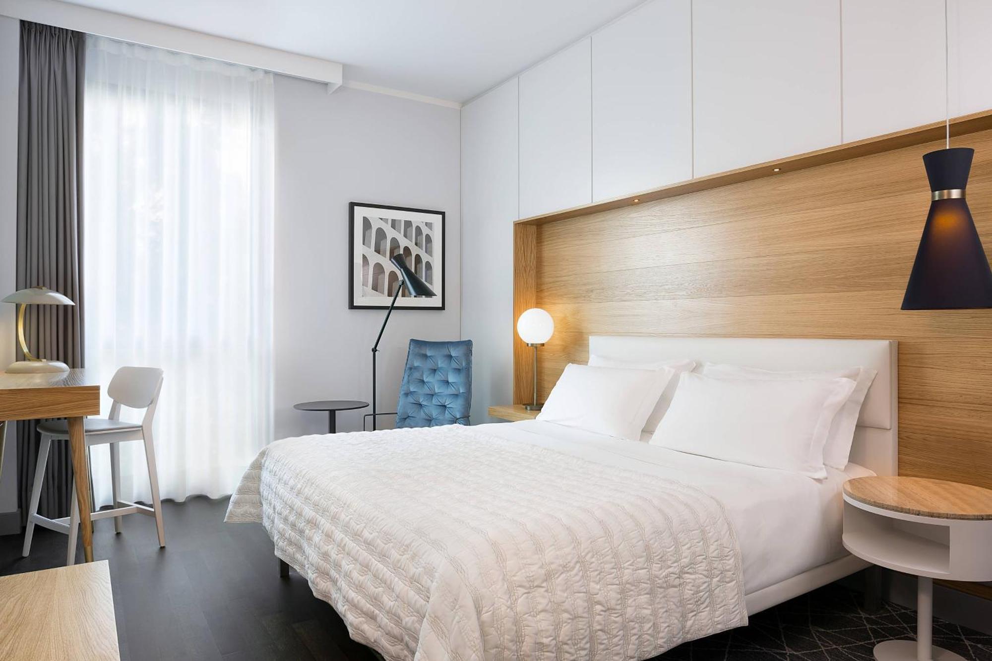 Le Meridien Visconti Рим Екстериор снимка